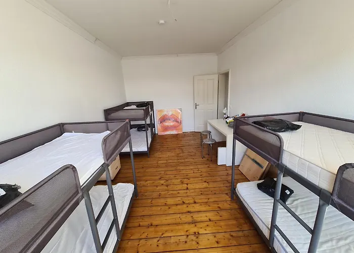 Kleines Zimmer Fuer Bis Zu 6 Personen